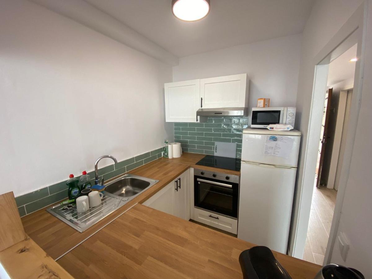 Beachfront, Top Floor Corner 2-Bed, Estepona Paseo Apartment ภายนอก รูปภาพ